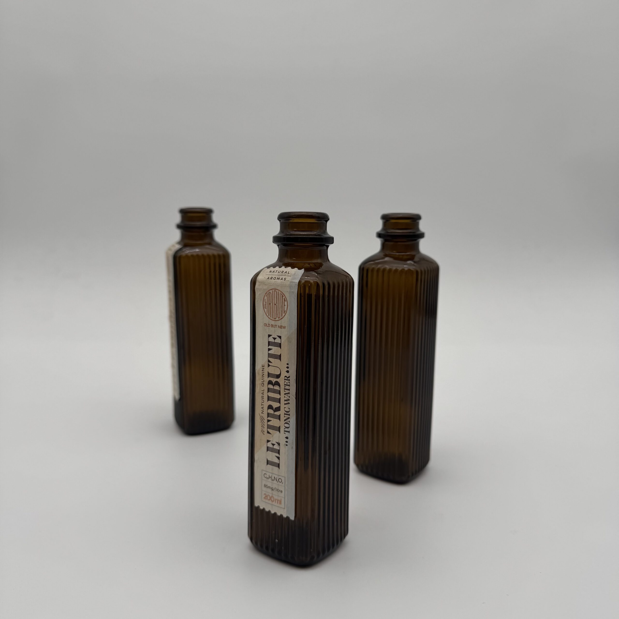 Tonic Flaschen, braun