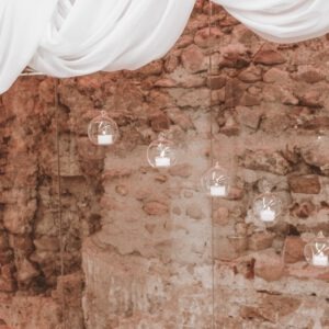 Schwebendes Teelichtglas