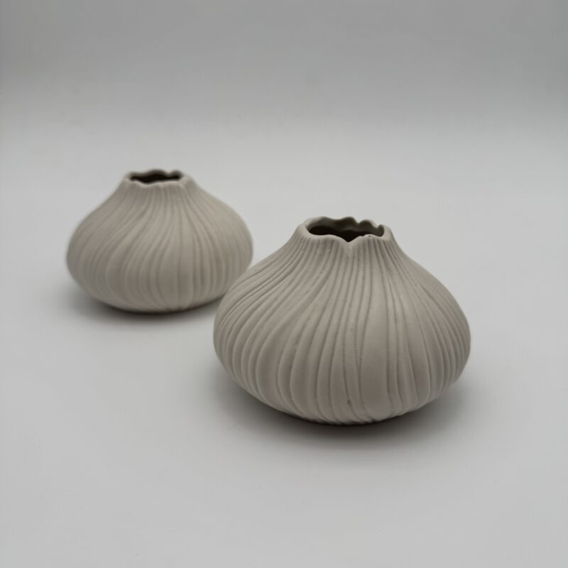 Porzellan Vase gerillt 2